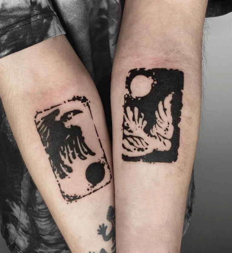 11 Tatouage Portrait De Colombe Et Corbeau Instagram Encreducorbeau.jpg