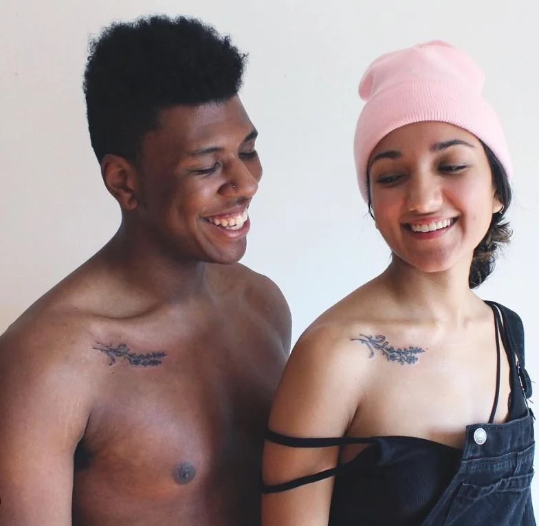 13 Tatouage Couple Petites Fleurs Sous La Clavicule Instagram Soft Cake.jpg