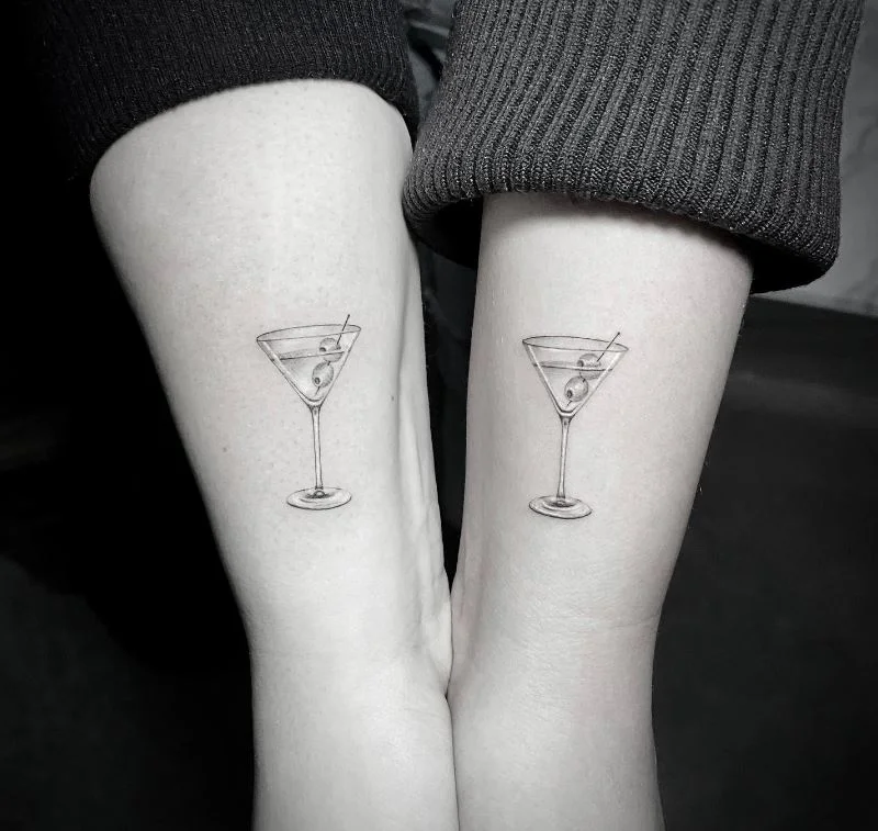 19 Tatouage Verre De Martini Couple Instagram Mrk Tattoo.jpg