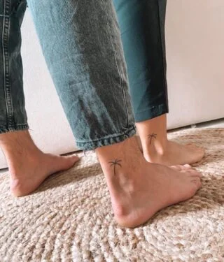 34 Tatouage Palmier Sur La Cheville Instagram Coralie 20 320x375.jpg