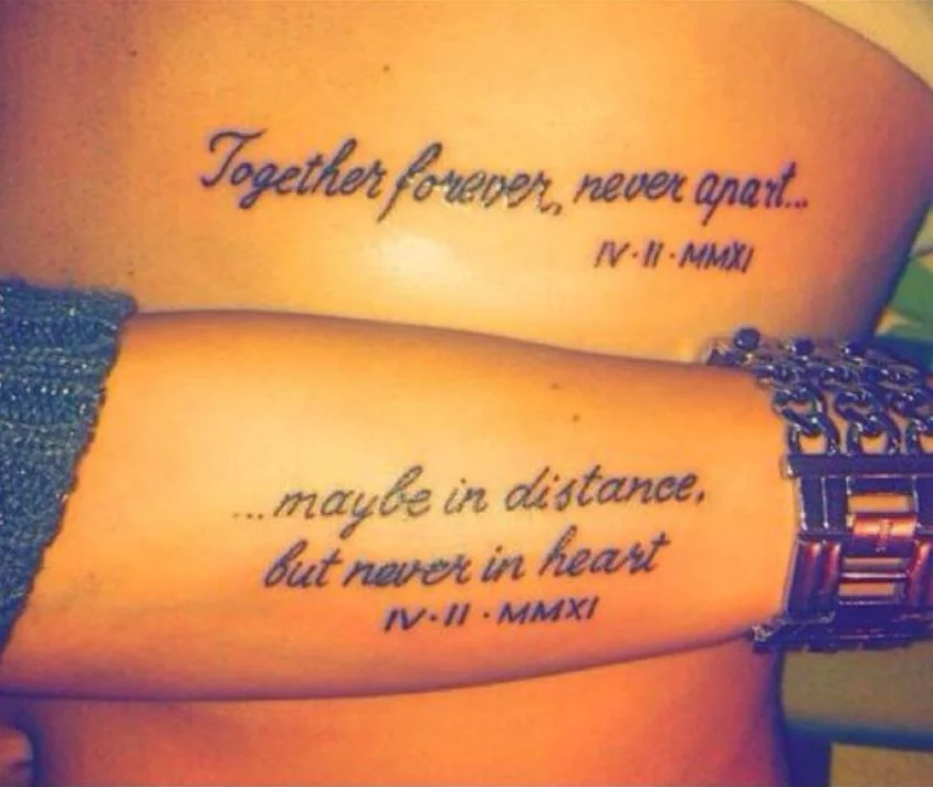 50 Tatouage Couple Phrases Et Chiffres Romains Sur Le Dos Et Lavant Bras Pinterest.jpg