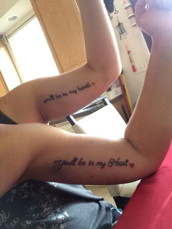 51 Tatouage Phrase Et Petits Coeurs Pour Couple Pinterest 1.jpg
