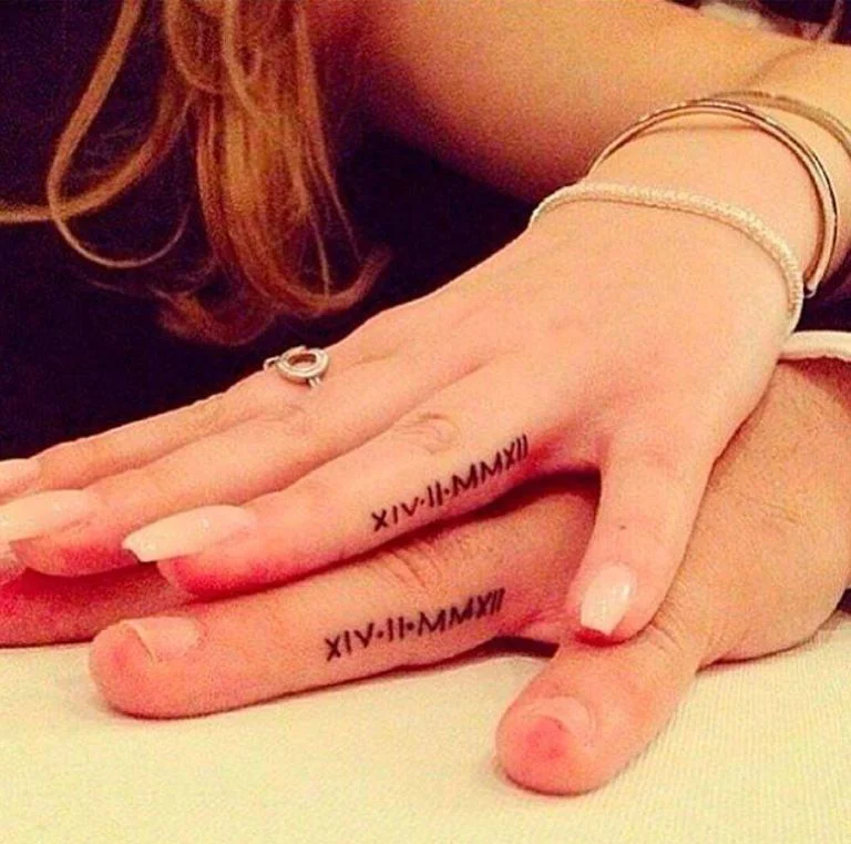 84 Tatouage En Commun Couple Chiffres Romains Pinterest.jpg