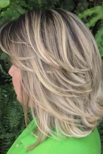 Coupes De Cheveux Femme Mi Long 11 768x1152