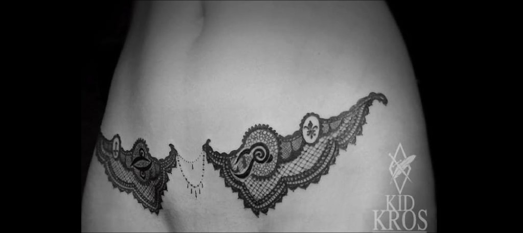 Par Kid Kros Tatouage Avec De La Dentelle 1024x456